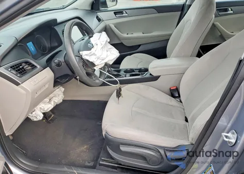 2016 Hyundai Sonata Se z USA, uszkodzony, nr VIN 5NPE24AF3GH383374